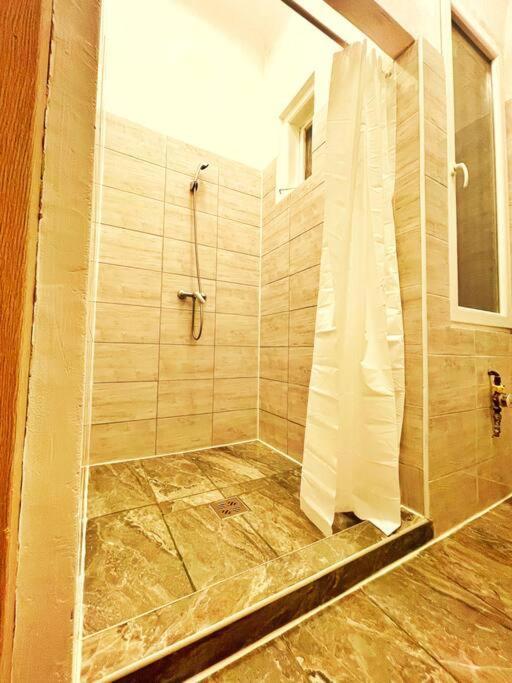 Central Studio Flat Budapest Exterior foto